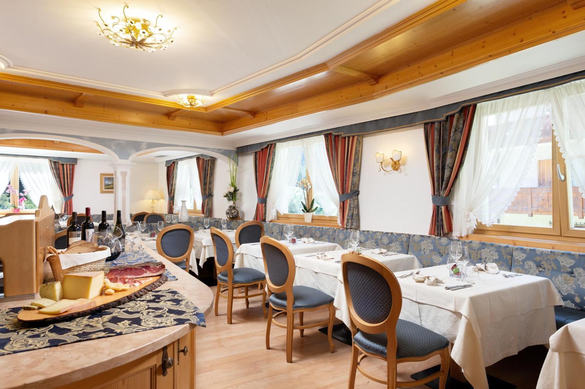 Hotel Gries Canazei Dış mekan fotoğraf